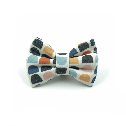 Broken Waffles Bow