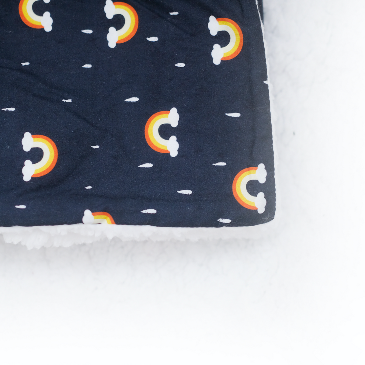 Rainybows Snuggly Blanket ⁺