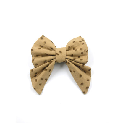 Coffee Bean Bow